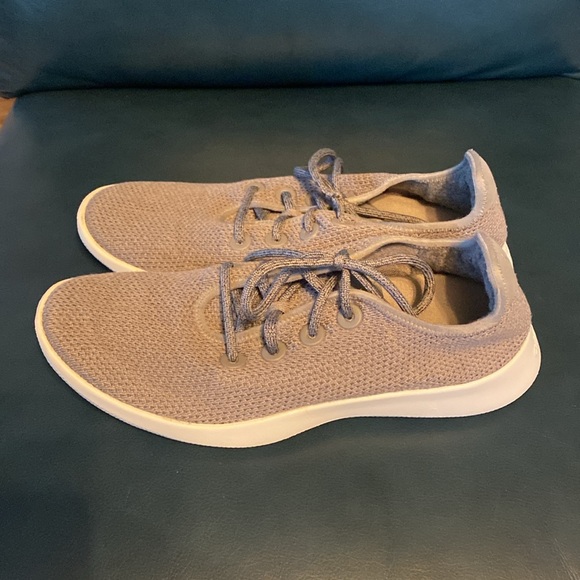 allbirds Sneakers - Picture 5 of 10